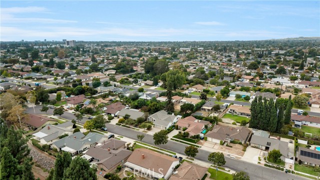 MLS #OC25241849 image #38