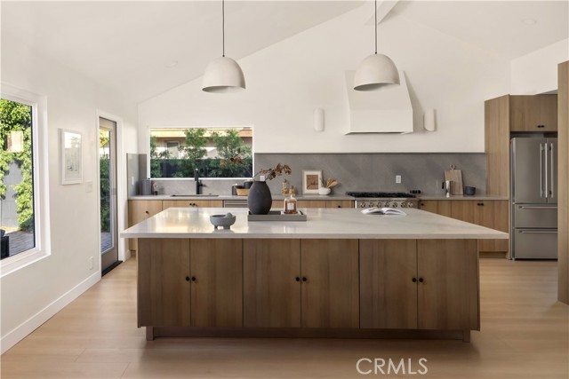 MLS #OC25241849 image #7