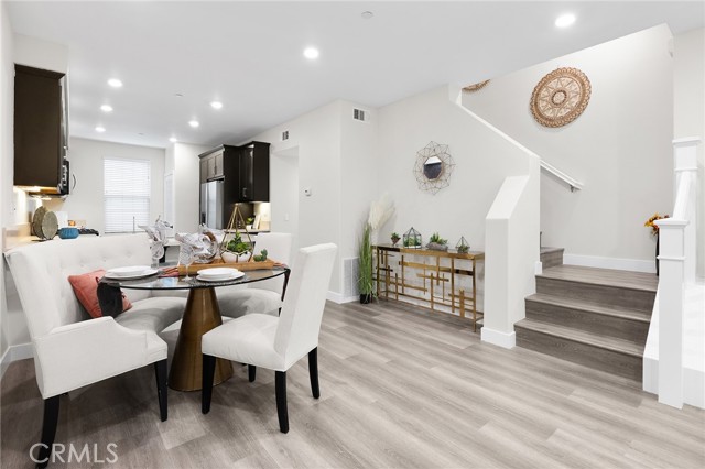 MLS #OC25241859 image #1