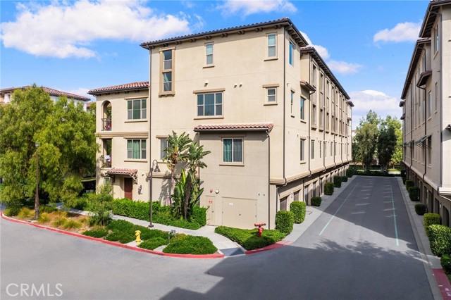 MLS #OC25241859 image #19