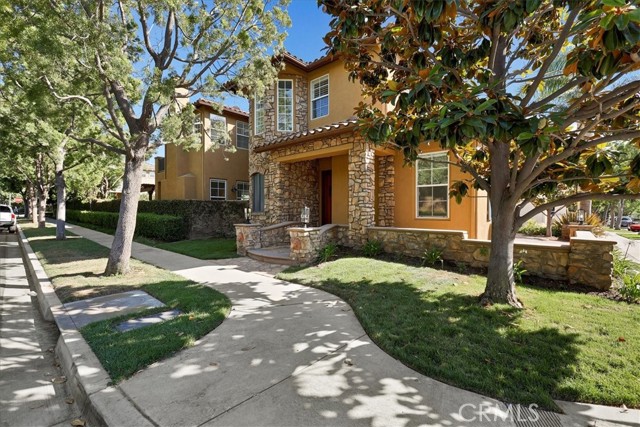 MLS #OC25241878 image #1