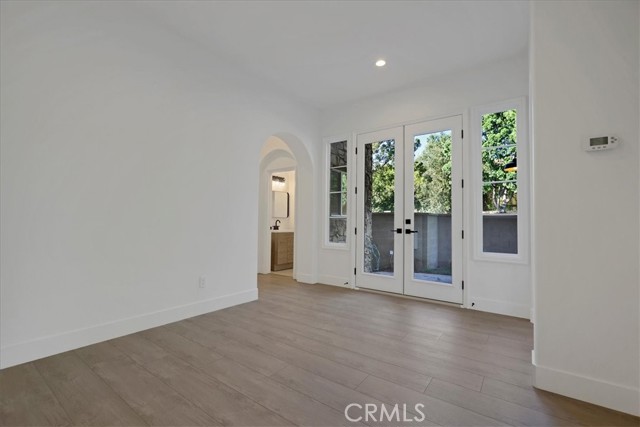 MLS #OC25241878 image #11