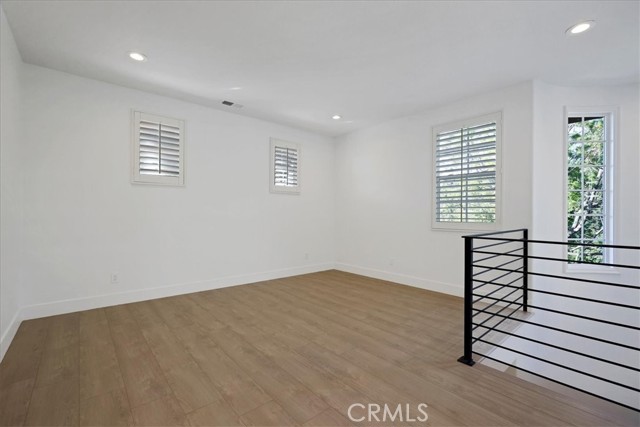 MLS #OC25241878 image #26