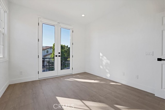 MLS #OC25241878 image #37