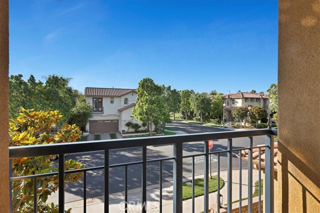 MLS #OC25241878 image #40