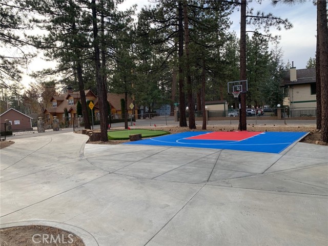 MLS #OC25241906 image #1