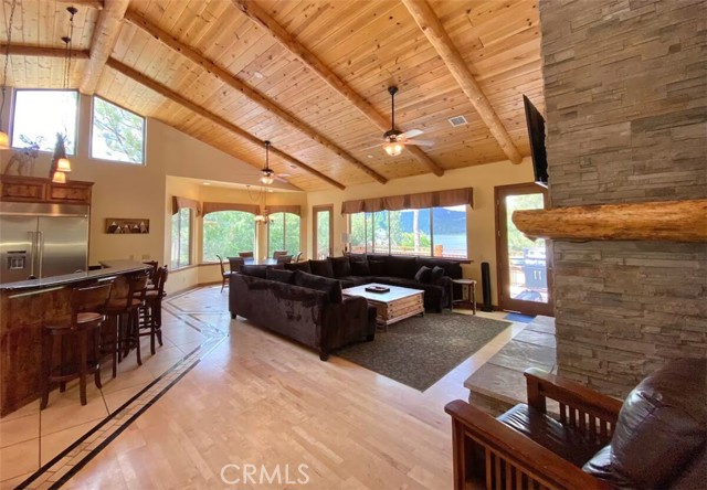 MLS #OC25241906 image #22