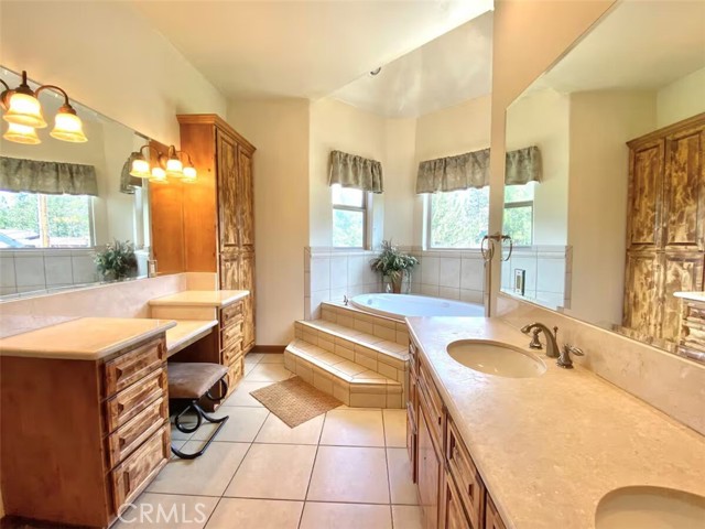 MLS #OC25241906 image #36