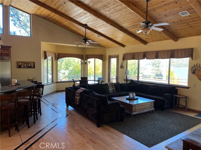 MLS #OC25241906 image #5