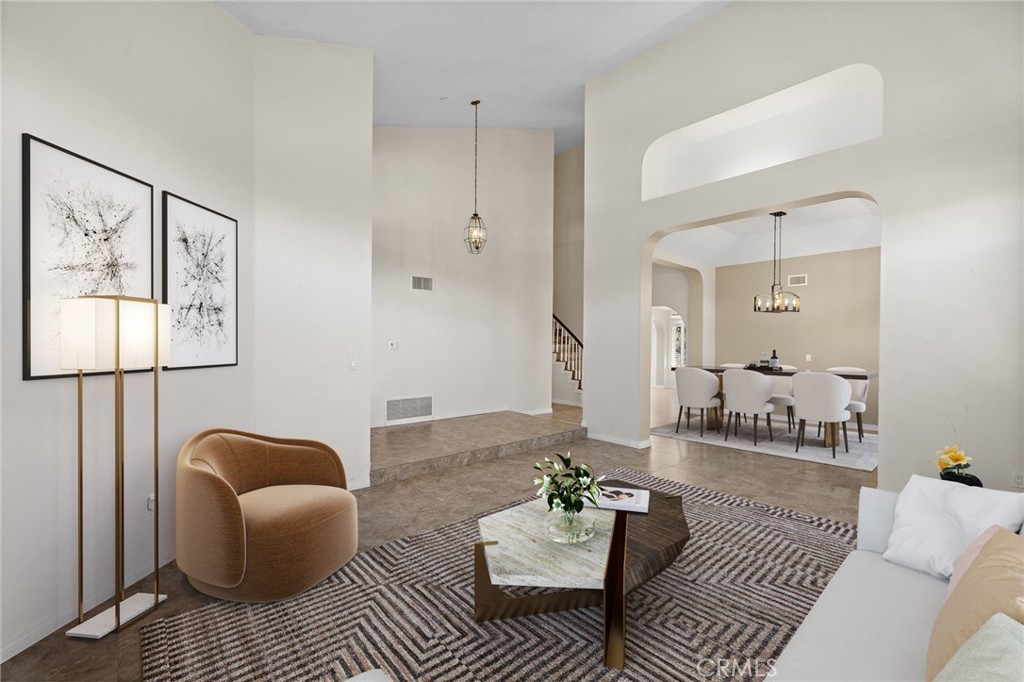 MLS #OC25241913 image #21