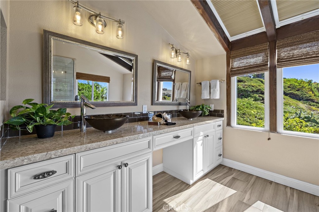 MLS #OC25241913 image #56