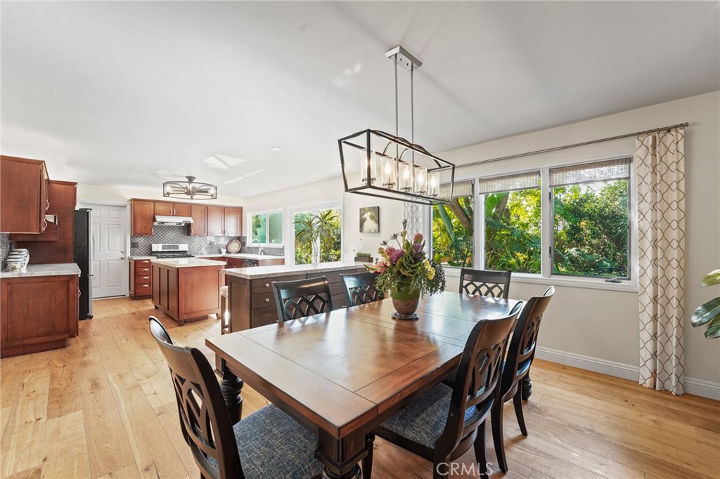 MLS #OC25241962 image #11