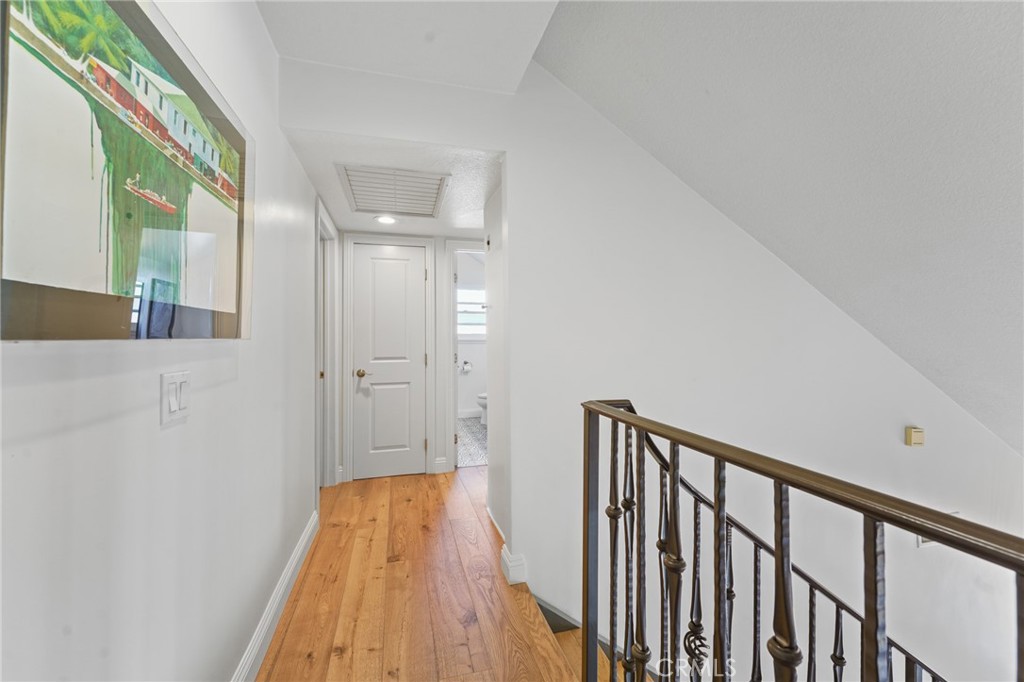 MLS #OC25241962 image #25