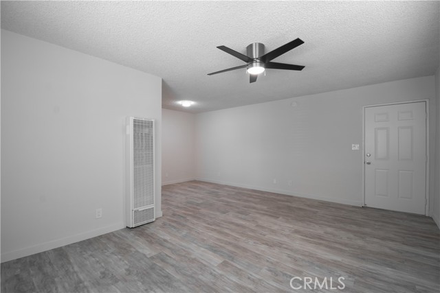 MLS #OC25241963 image #9