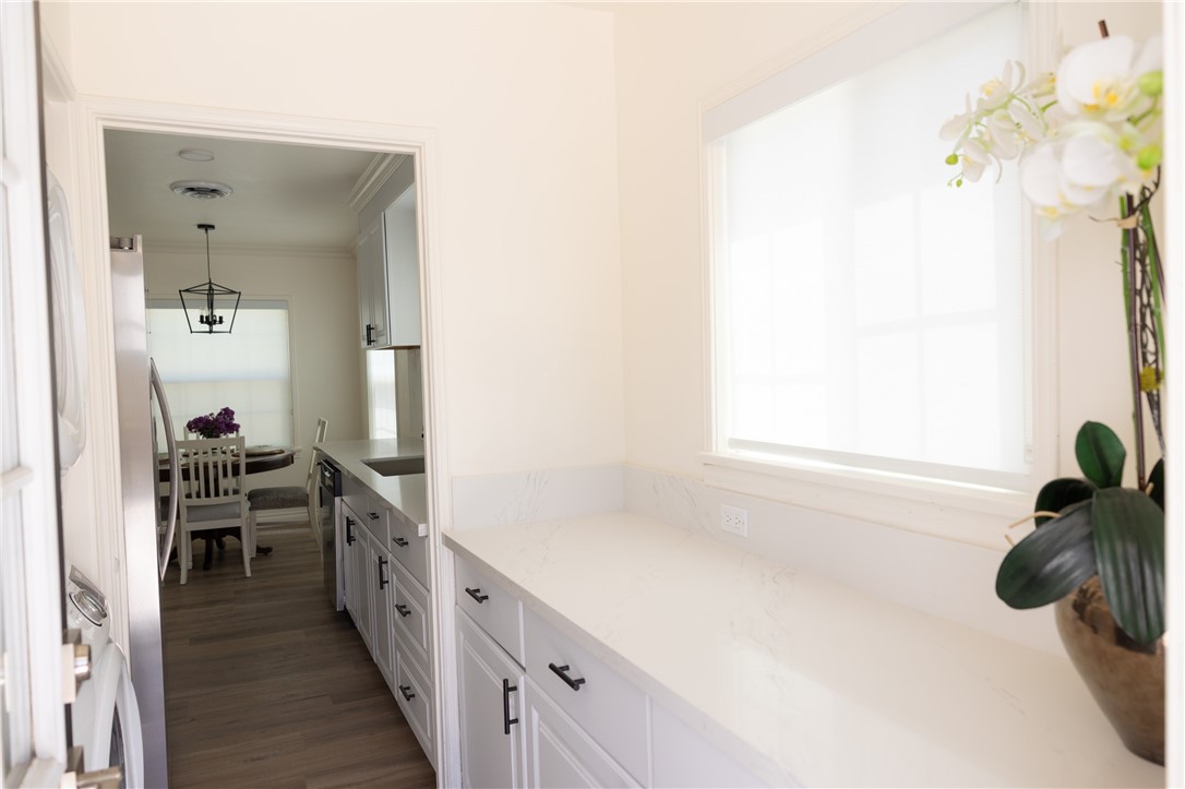 MLS #OC25242048 image #11