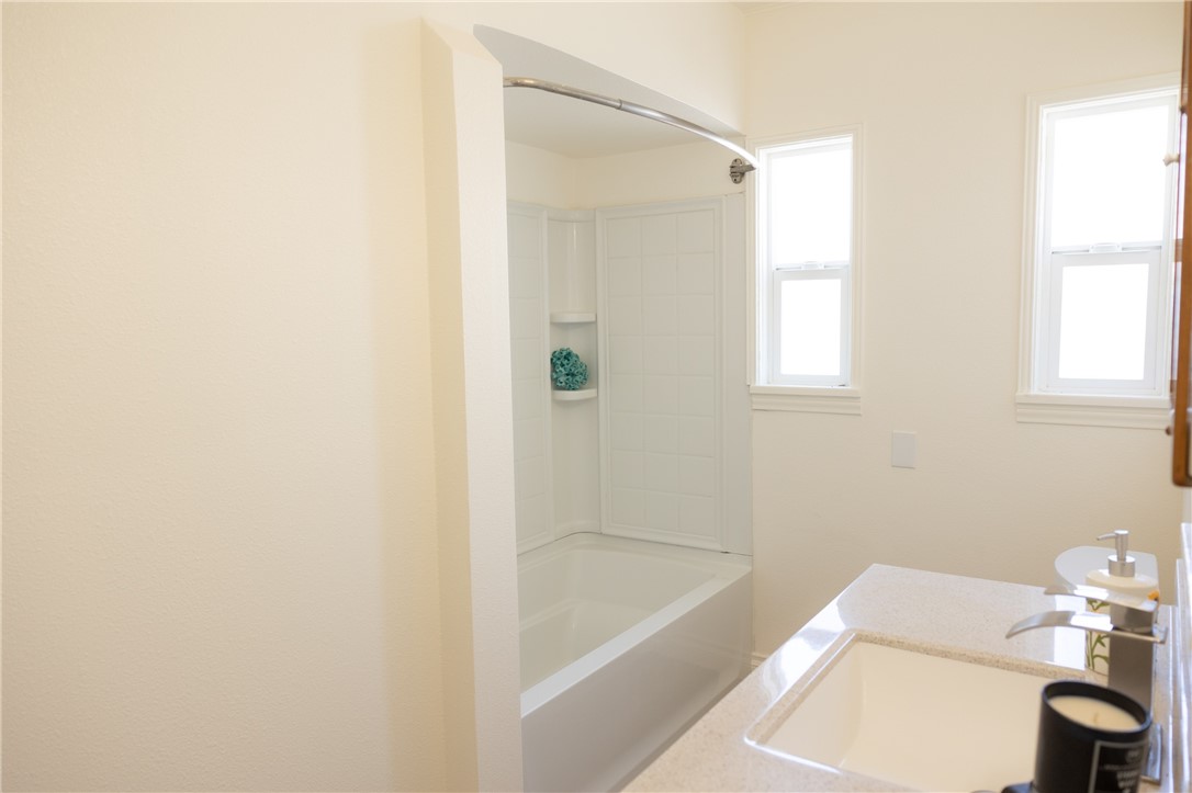 MLS #OC25242048 image #13