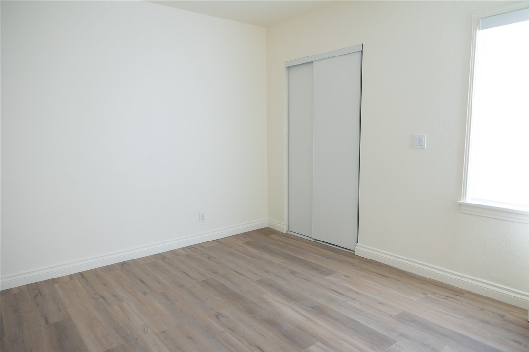 MLS #OC25242048 image #18