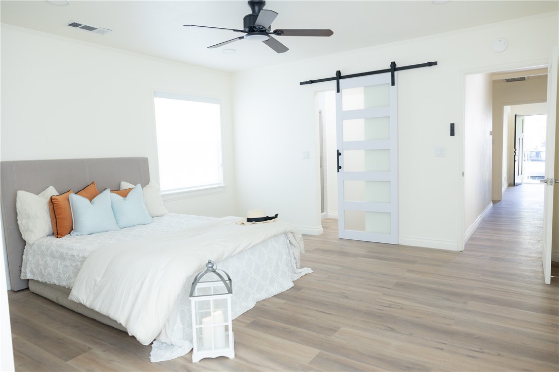 MLS #OC25242048 image #20