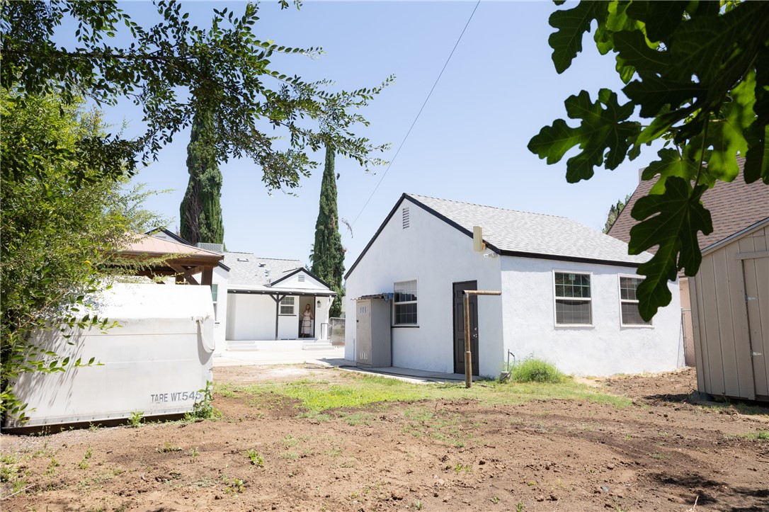 MLS #OC25242048 image #32