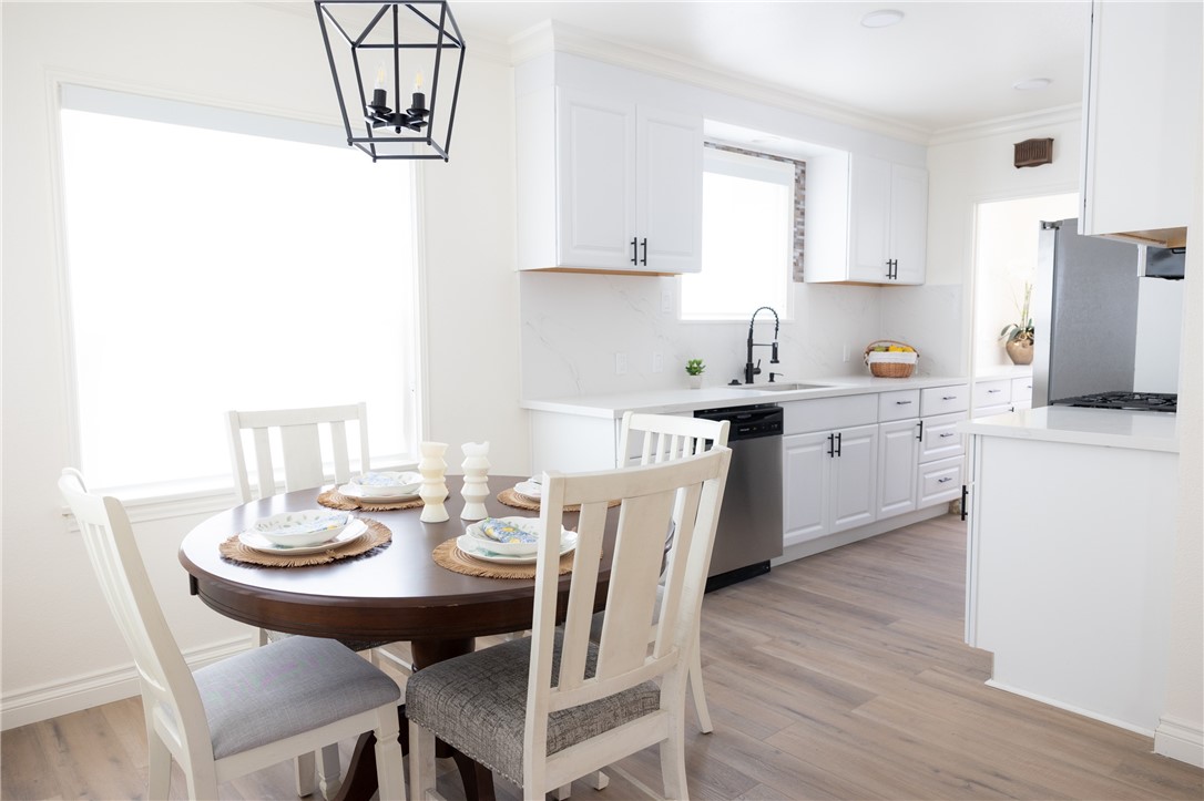 MLS #OC25242048 image #5