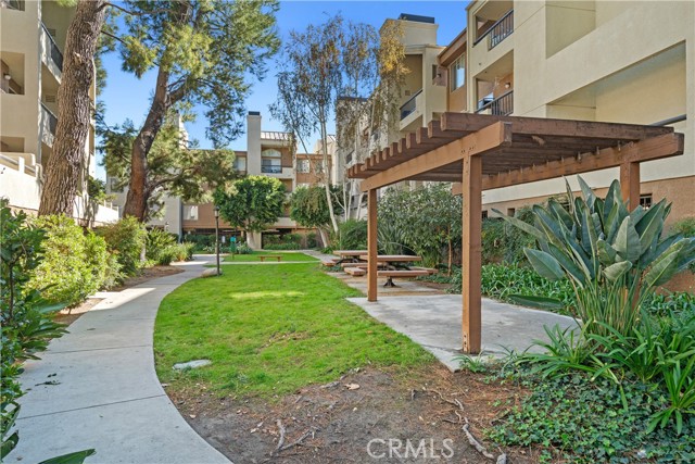 MLS #OC25242074 image #37