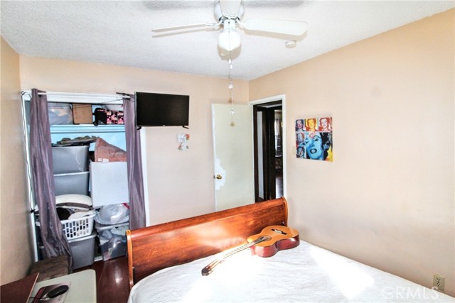 MLS #OC25242103 image #16