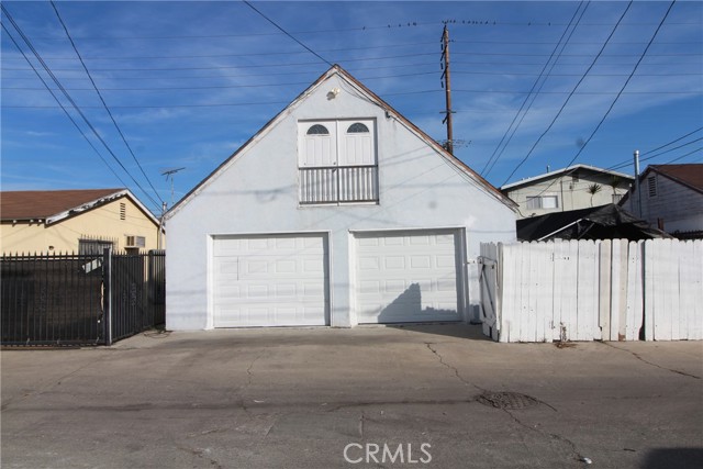MLS #OC25242103 image #2
