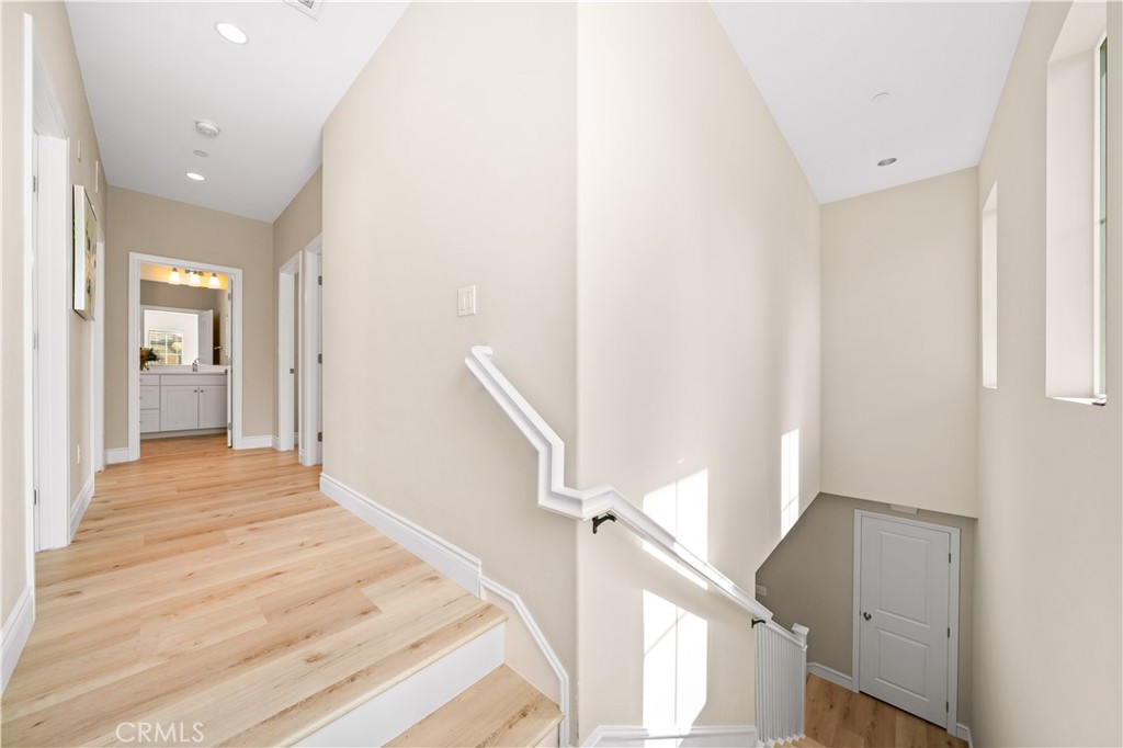 MLS #OC25242107 image #19