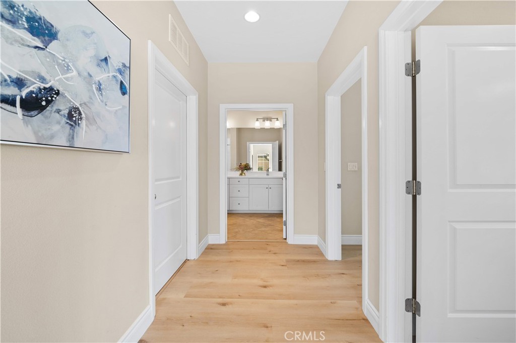 MLS #OC25242107 image #20