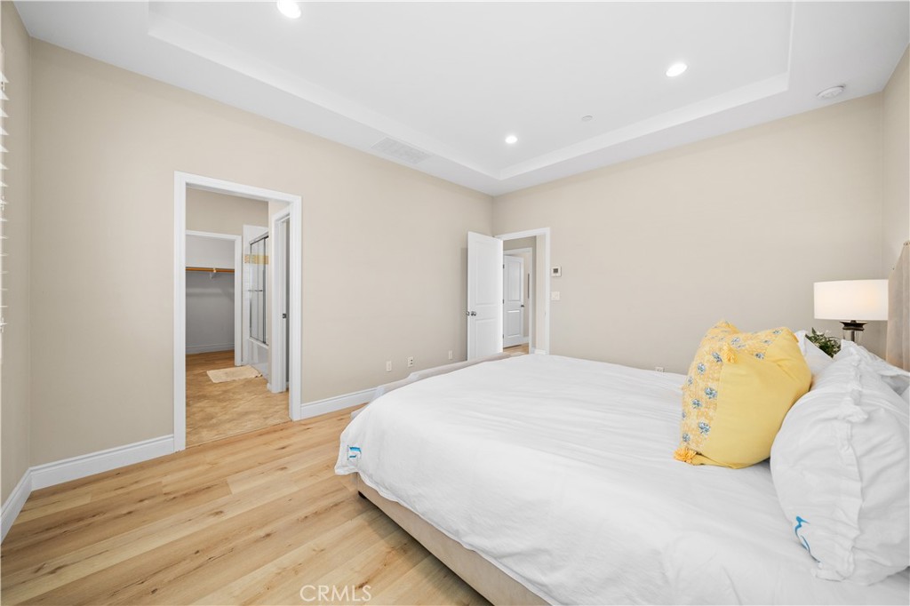 MLS #OC25242107 image #30