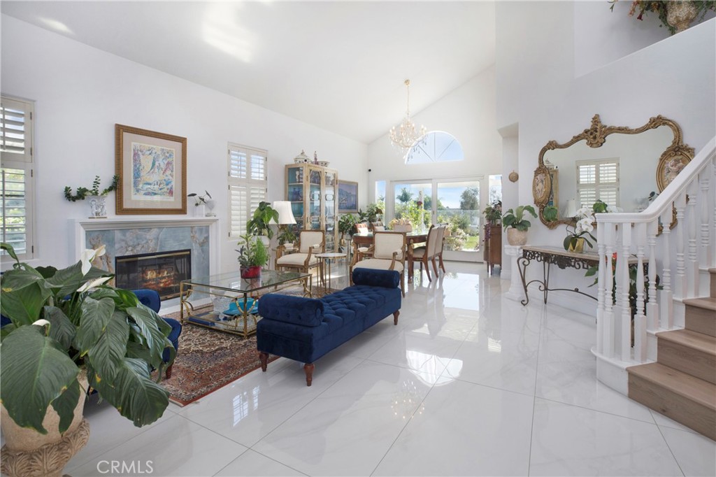 MLS #OC25242178 image #8