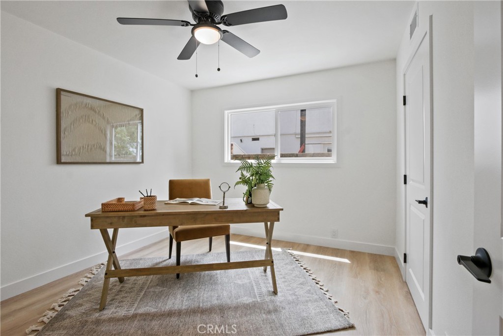 MLS #OC25242202 image #16