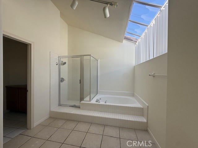 MLS #OC25242232 image #12