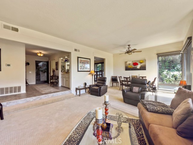 MLS #OC25242235 image #7