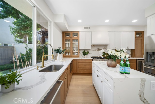 MLS #OC25242292 image #10