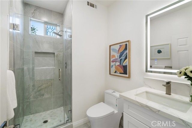 MLS #OC25242292 image #13