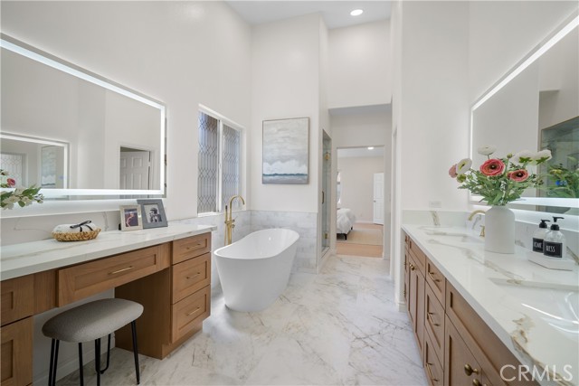 MLS #OC25242292 image #20