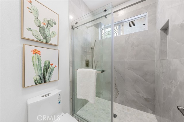 MLS #OC25242292 image #26