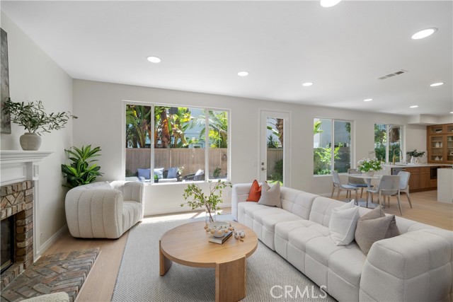 MLS #OC25242292 image #7