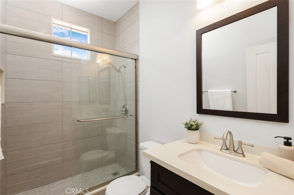 MLS #OC25242305 image #15