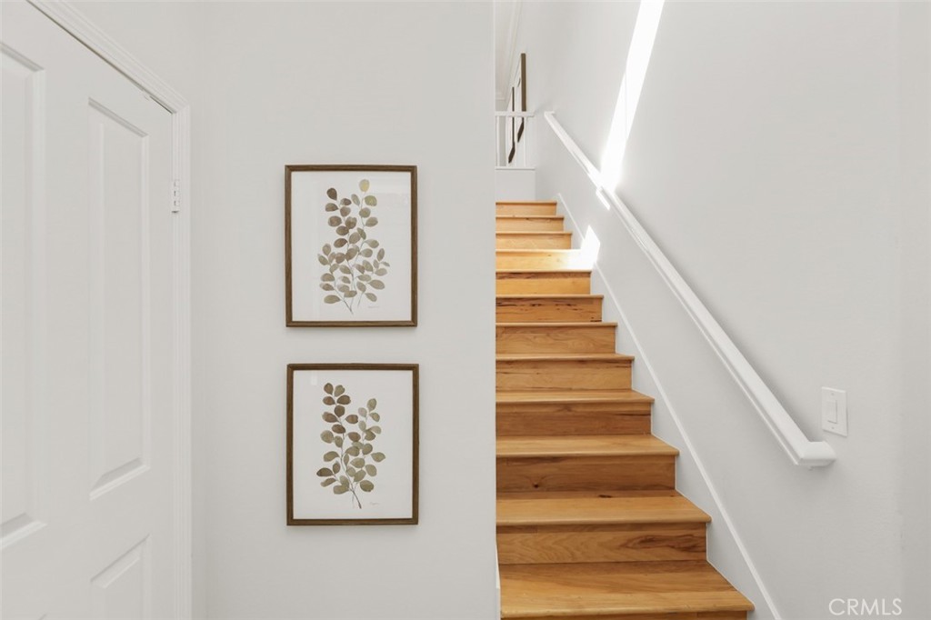 MLS #OC25242305 image #16