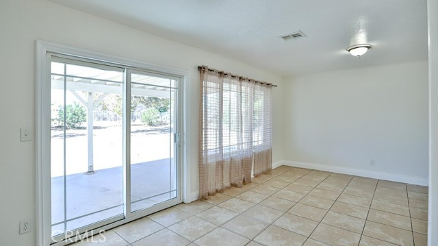 MLS #OC25242486 image #15