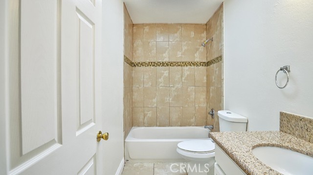 MLS #OC25242486 image #16