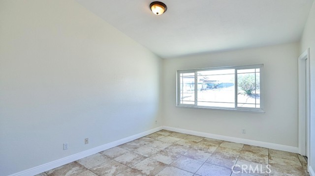 MLS #OC25242486 image #19