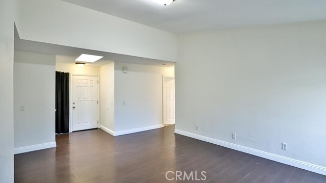 MLS #OC25242486 image #7