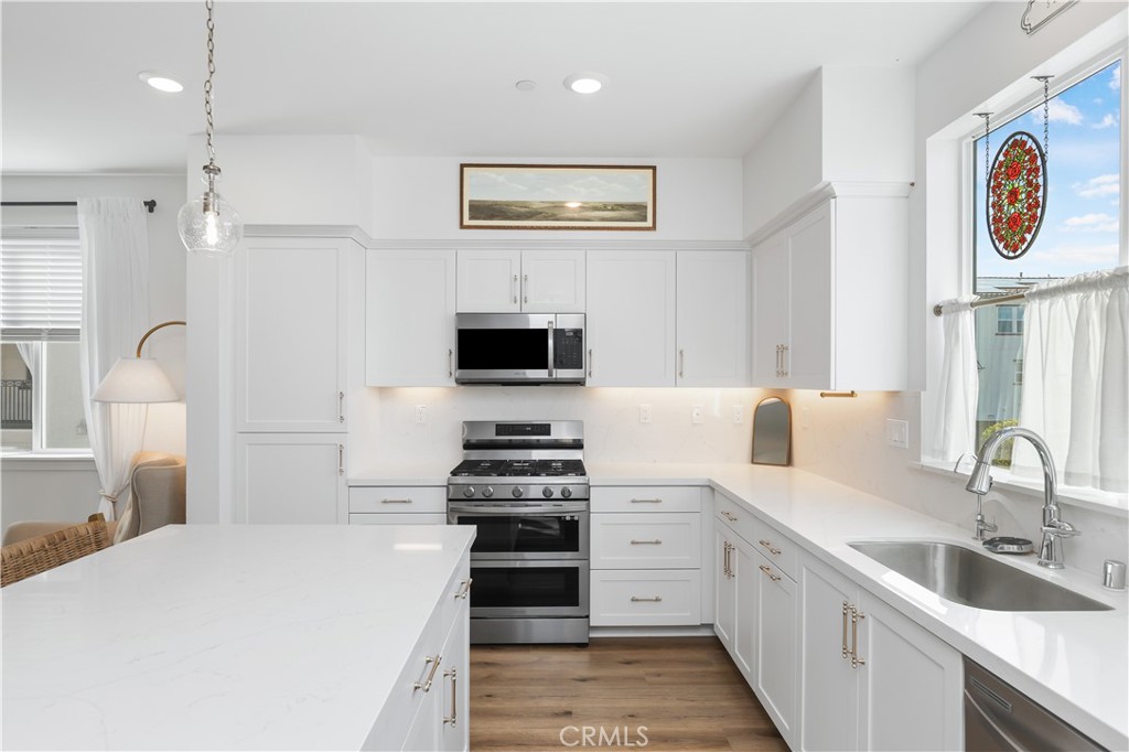 MLS #OC25242487 image #12