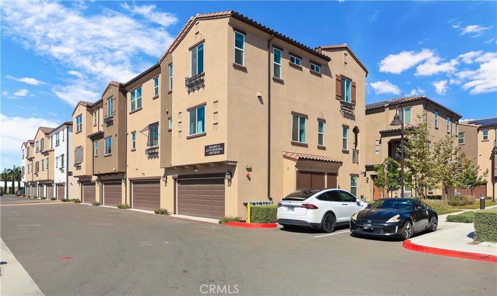 MLS #OC25242487 image #51