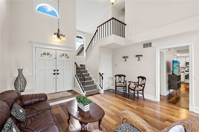 MLS #OC25242506 image #0