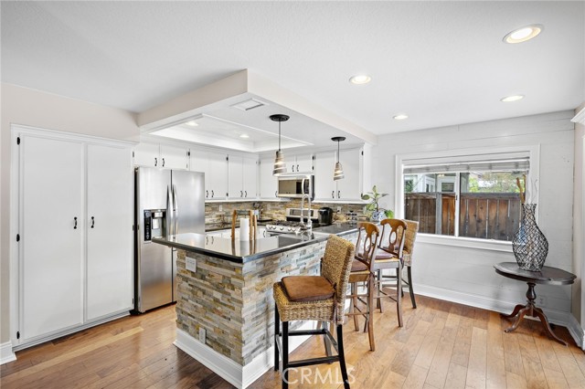 MLS #OC25242506 image #10