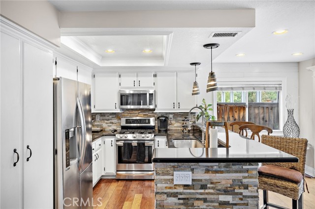 MLS #OC25242506 image #11